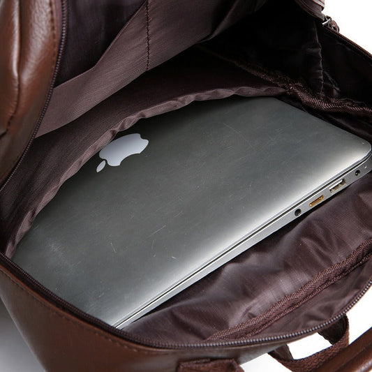 Leren laptoprugzak met ruim hoofdvak voor laptop en accessoires