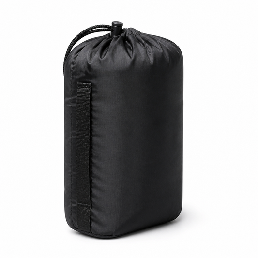 Opvouwbare regenponcho met capuchon voor een 50L-rugzak
