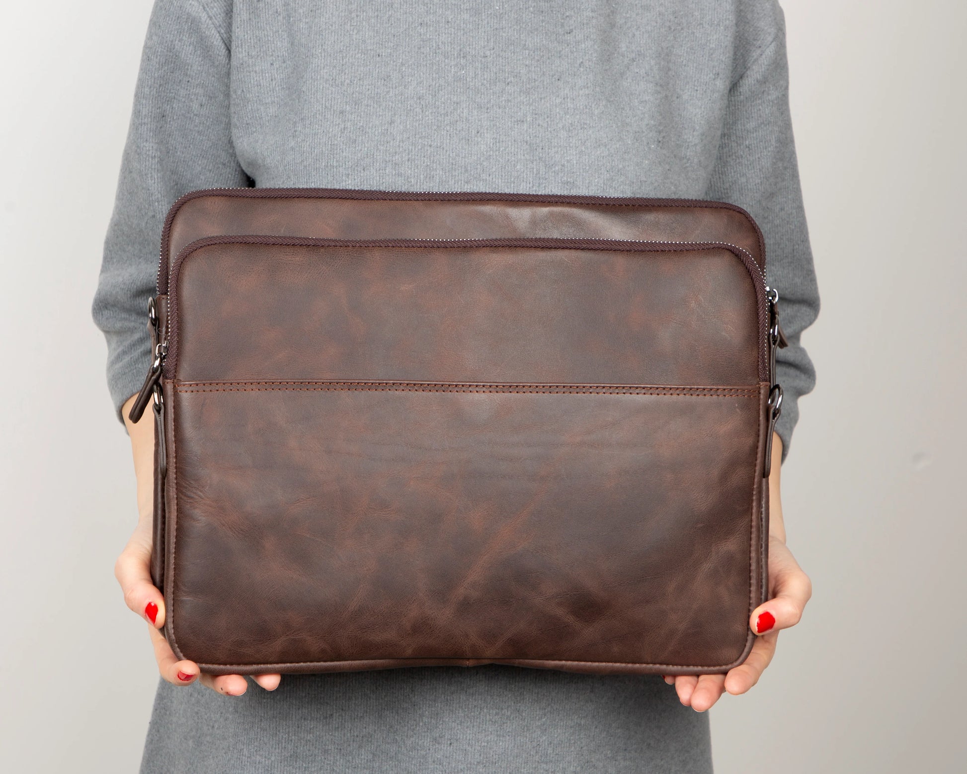 AWE Genuine Leather Sleeves Brown