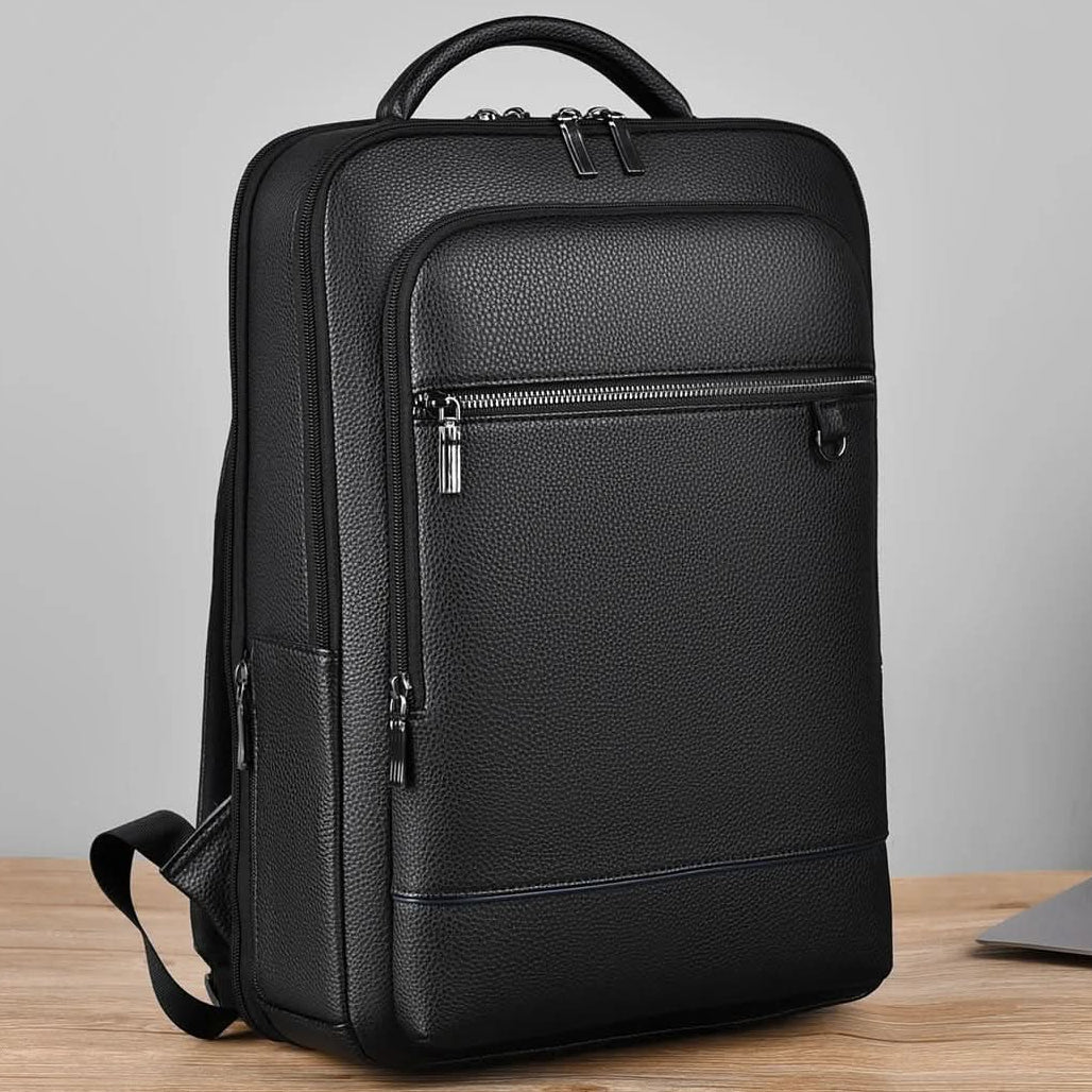 Laptop veilig opgeborgen in het beschermende laptopvak