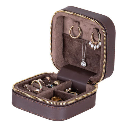 Amanda Lederen Sieradendoos, Medium