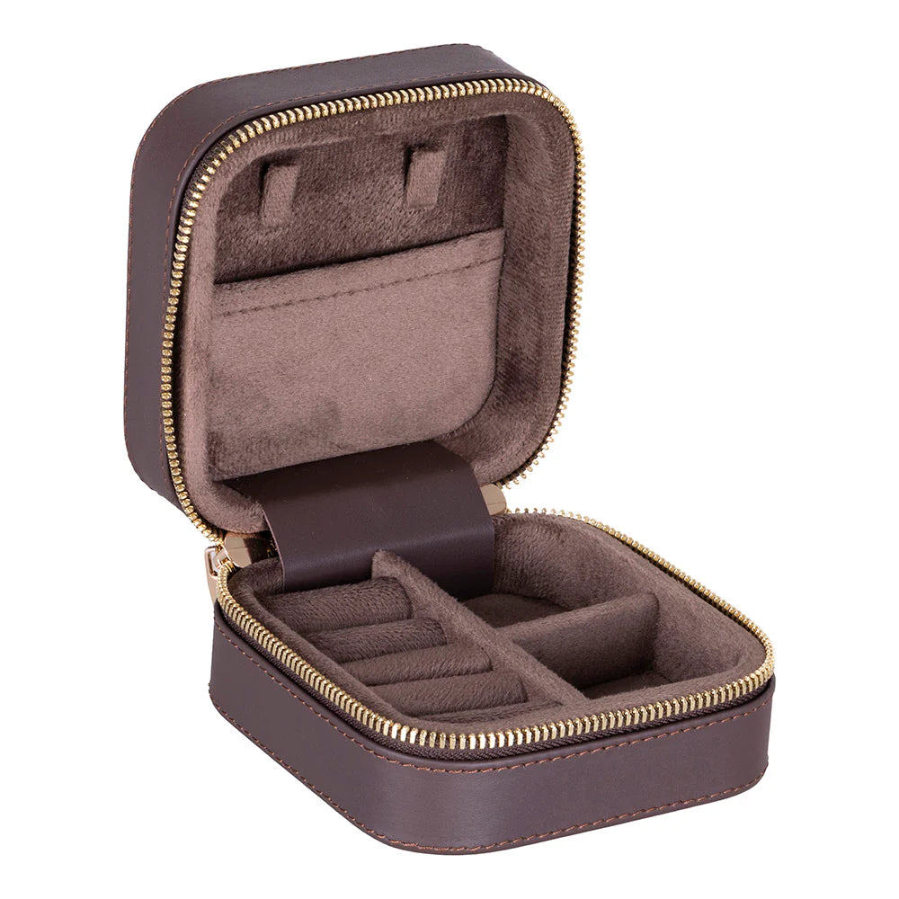 Amanda Lederen Sieradendoos, Medium