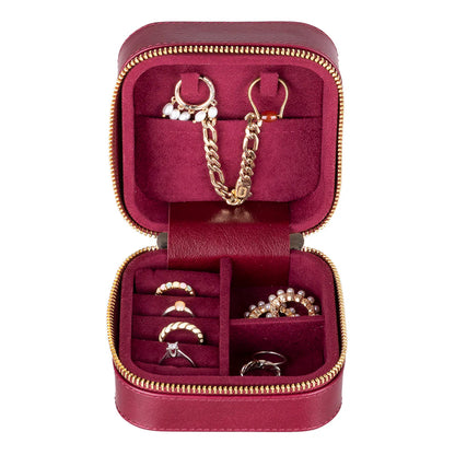 Amanda Lederen Sieradendoos, Medium