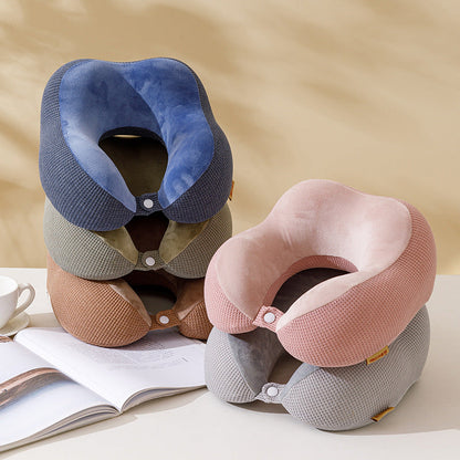 Nekkussen voor extra comfort tijdens een autorit