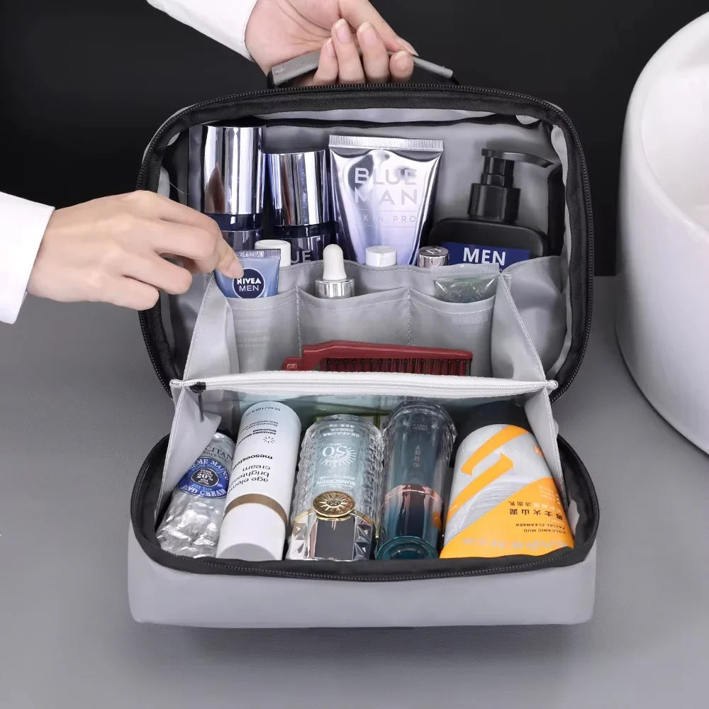 Toilettas met meerdere vakken voor overzichtelijke organisatie