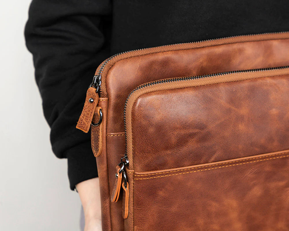 Leeds Slanke Leren Laptoptas / Tablethoes