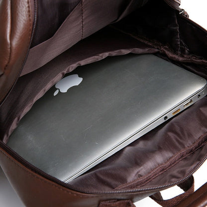 Leren laptoprugzak met ruim hoofdvak voor laptop en accessoires